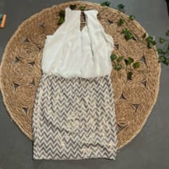 Dress - size 6 - Picture 1 of 3